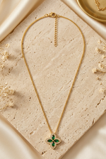 Collier « Émeraude »