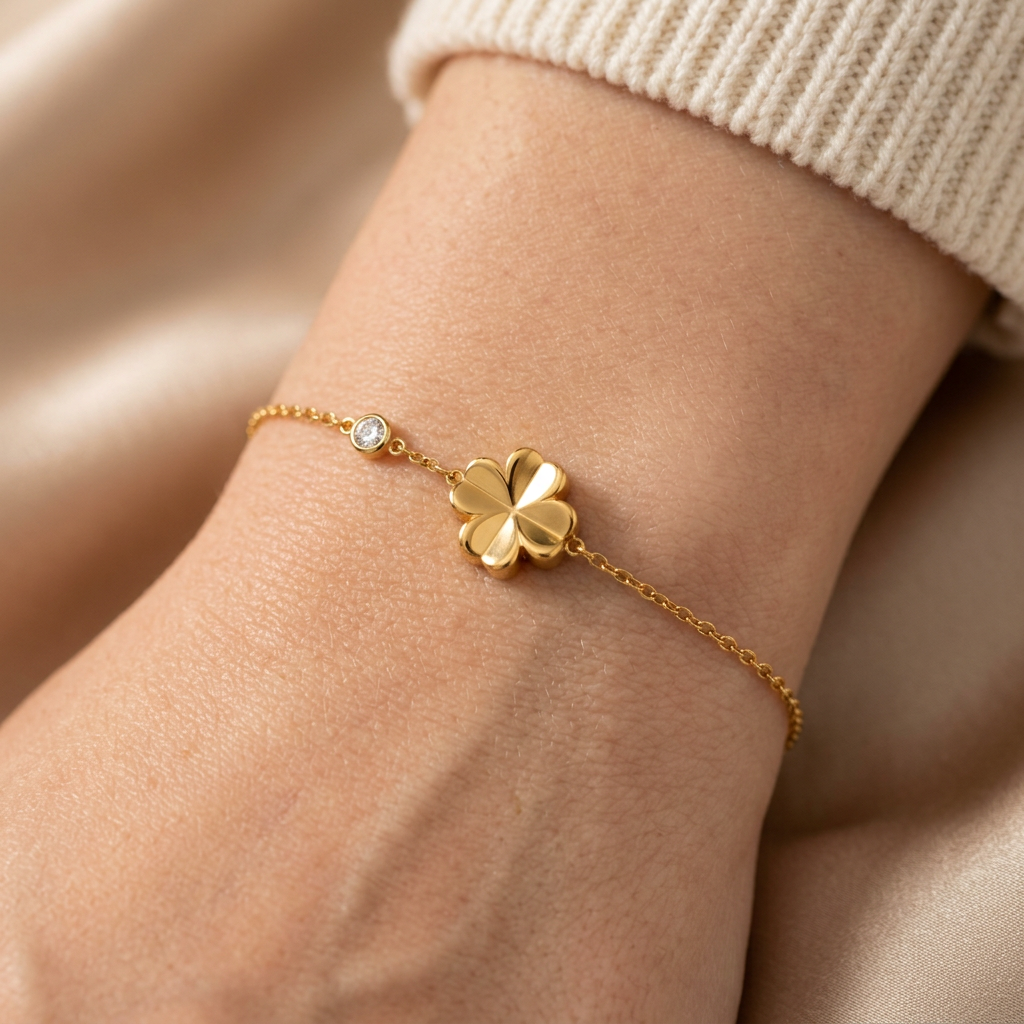 Bracelet Selena porté au poignet